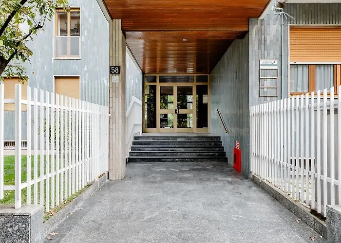 Giro 58, 2 Bedroom Apartament, Close To San Siro, Fiera&10 Min Metro To Duomo